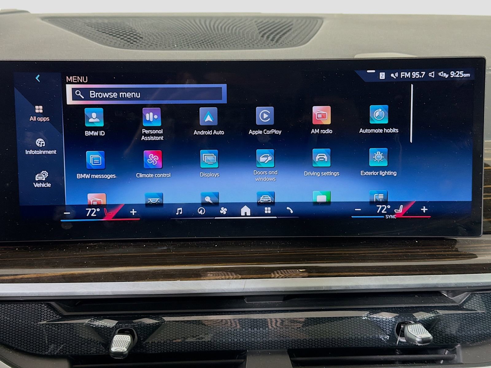 Used 2026 BMW X5 xDrive40i AWD/4WD image 16