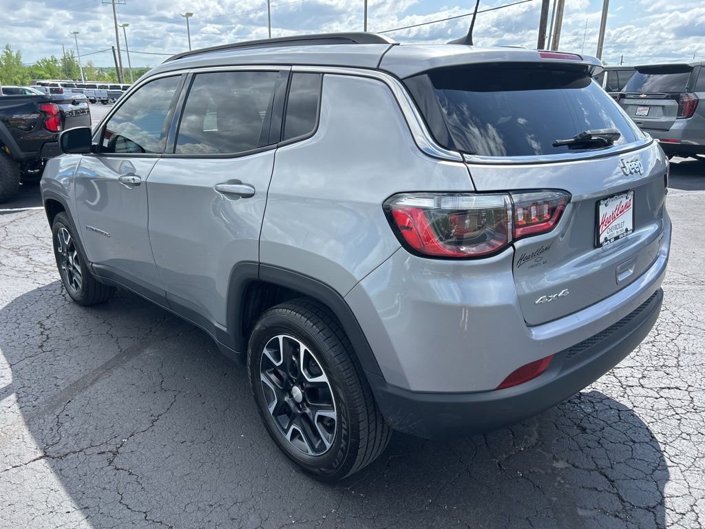 Used 2022 Jeep Compass Latitude AWD/4WD image 9