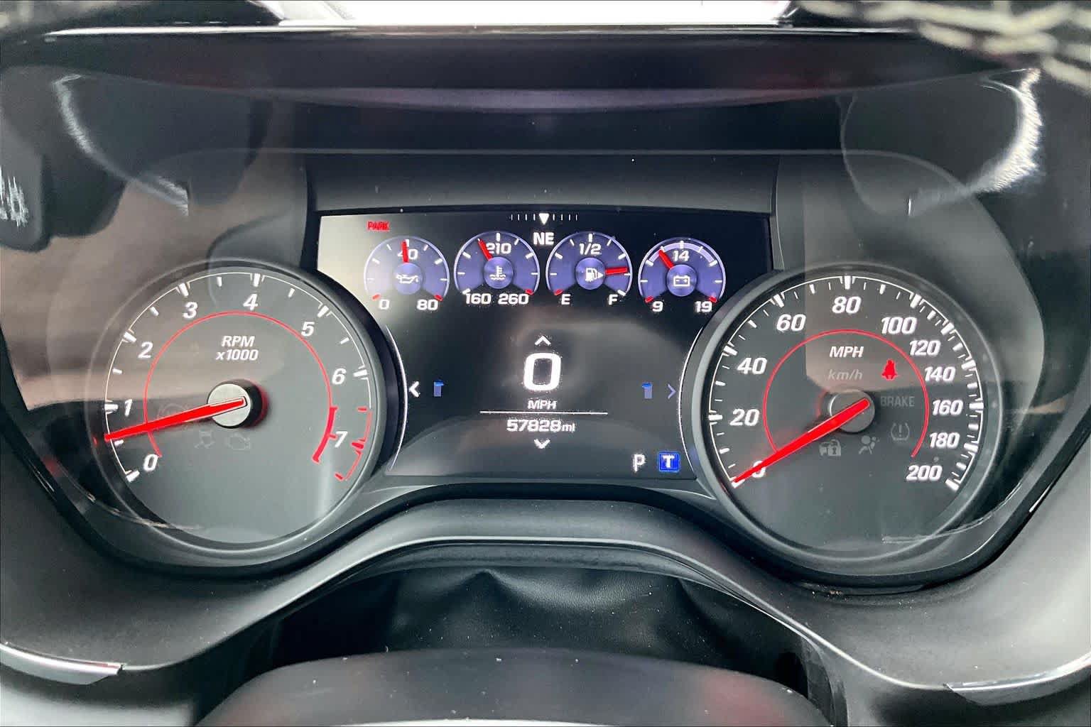 Used 2022 Chevrolet Camaro SS RWD image 26