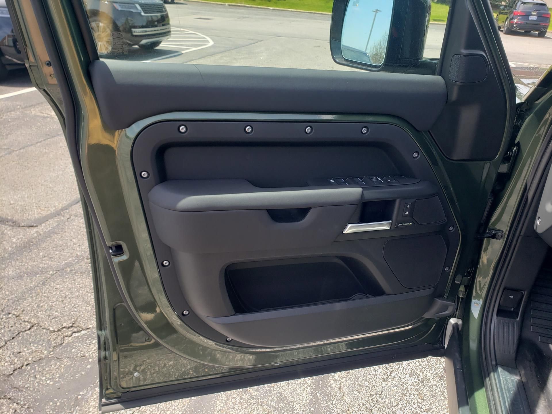 New 2026 Land Rover Defender 110 S AWD/4WD image 10
