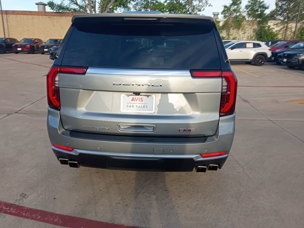 Used 2025 GMC Yukon Denali image 10