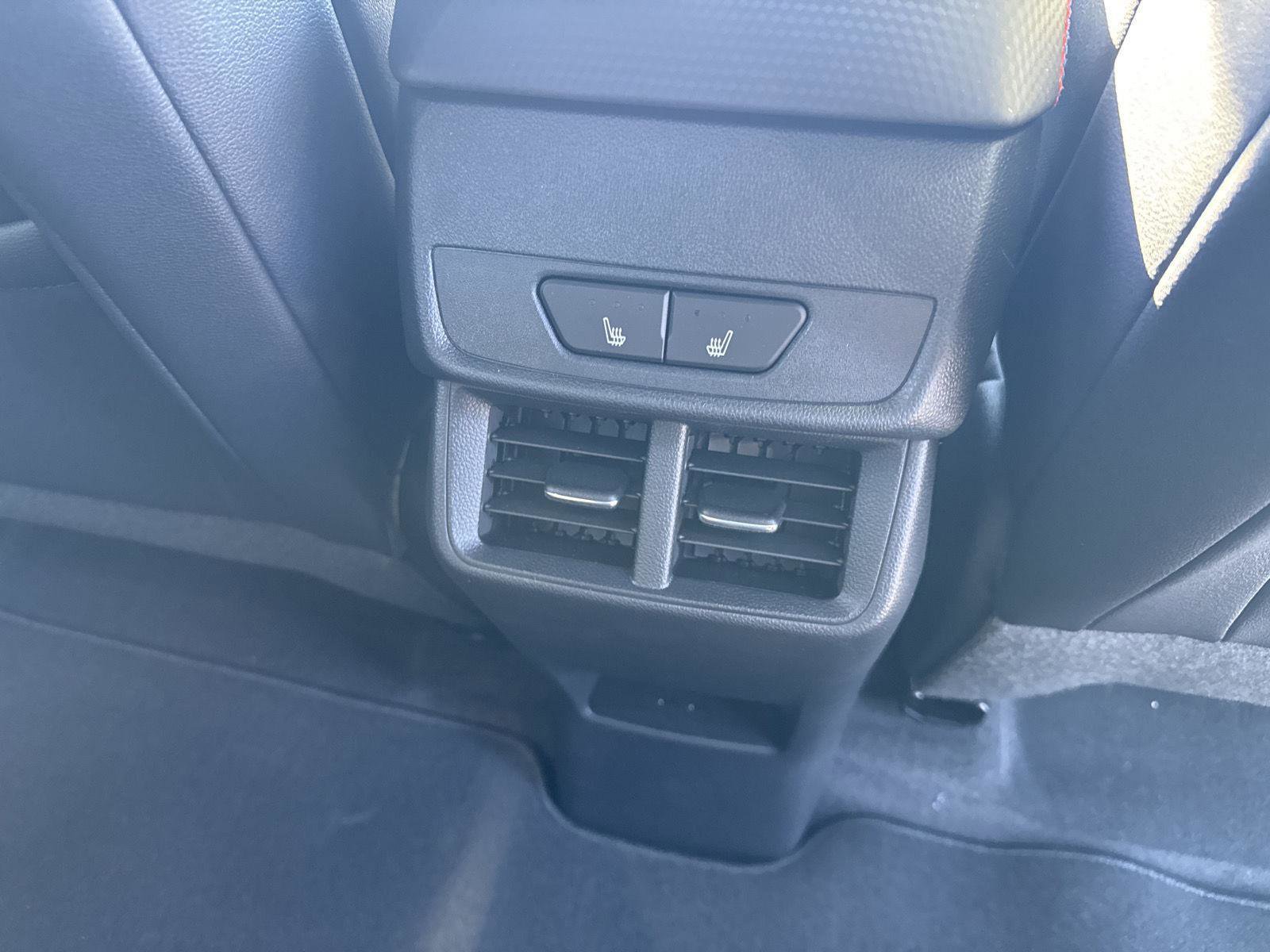 Used 2026 Chevrolet Equinox RS w/ Convenience Package III AWD/4WD image 15