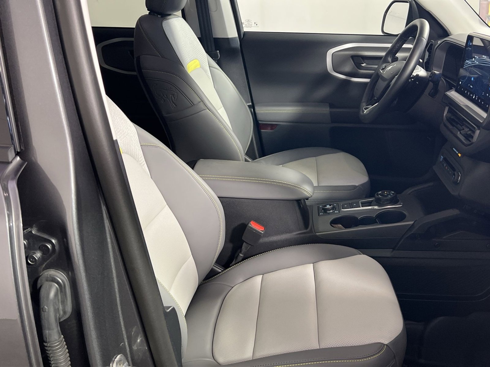 Used 2025 Ford Bronco Sport Badlands w/ Sasquatch Badlands Package image 28