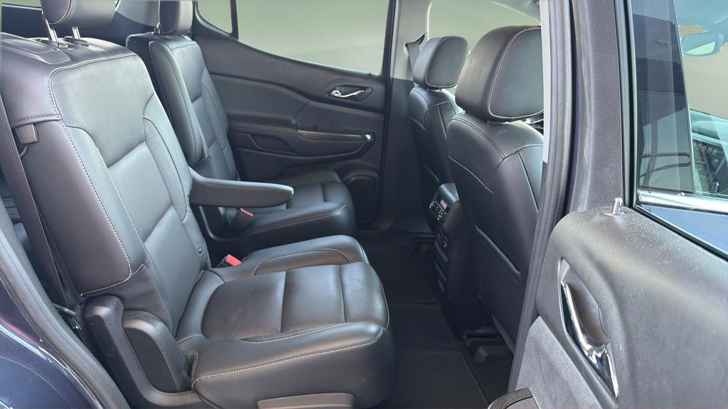 Used 2018 GMC Acadia SLT image 22