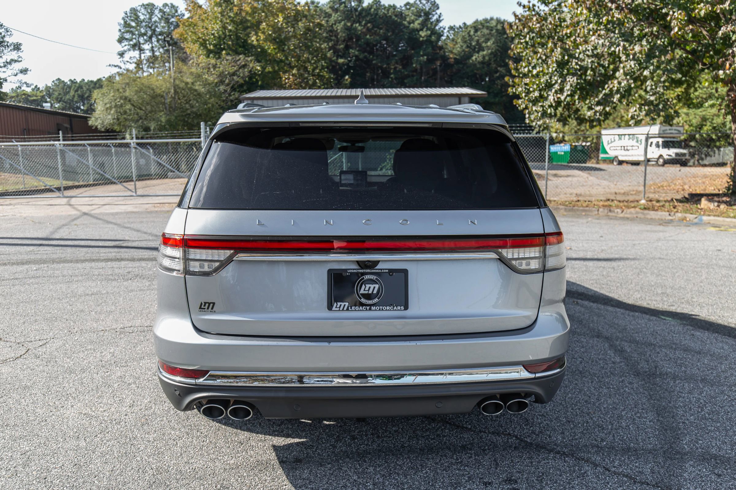 Used 2020 Lincoln Aviator Reserve w/ Equipment Group 201A image 13