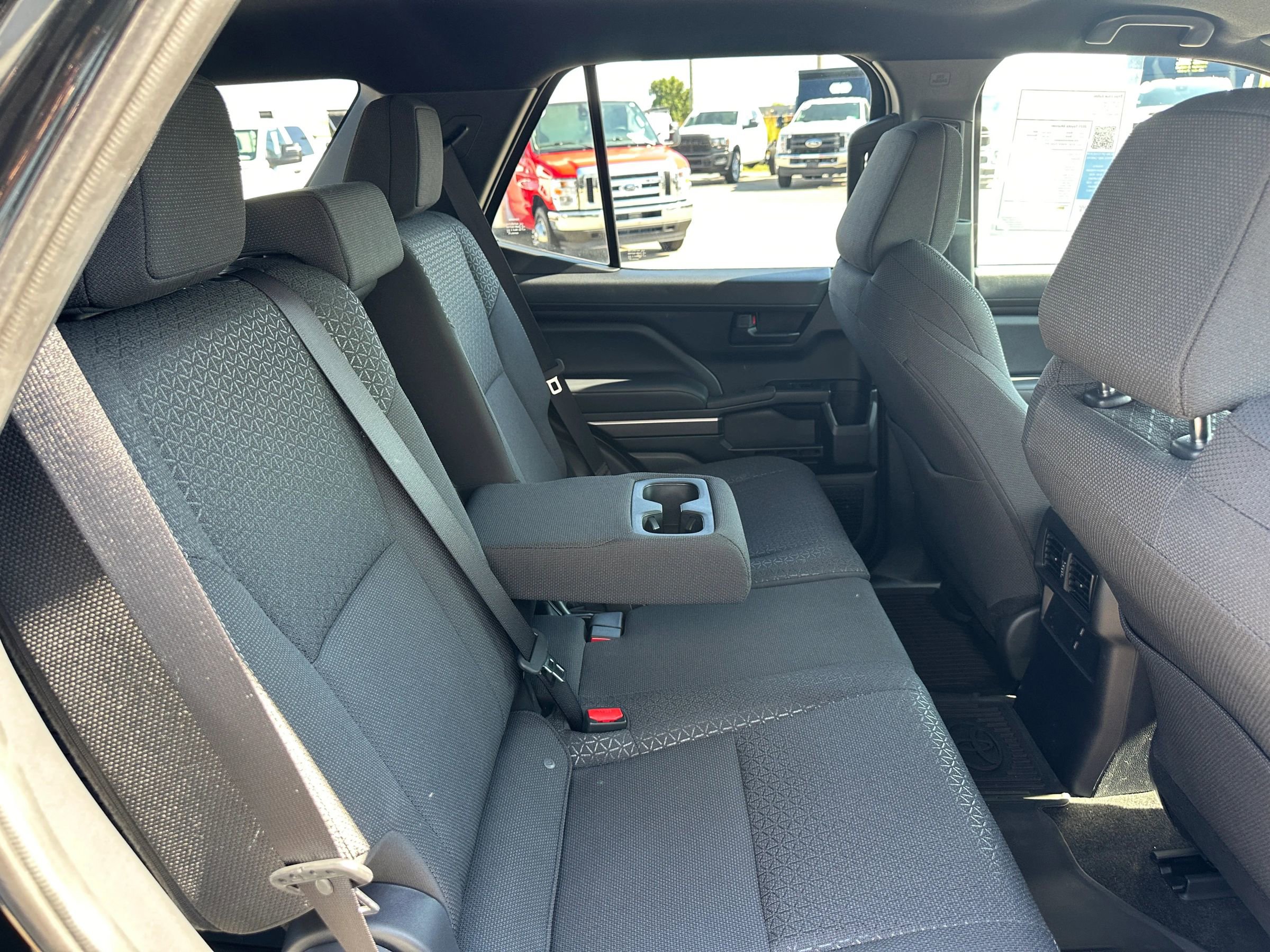 Used 2025 Toyota 4Runner SR5 image 39