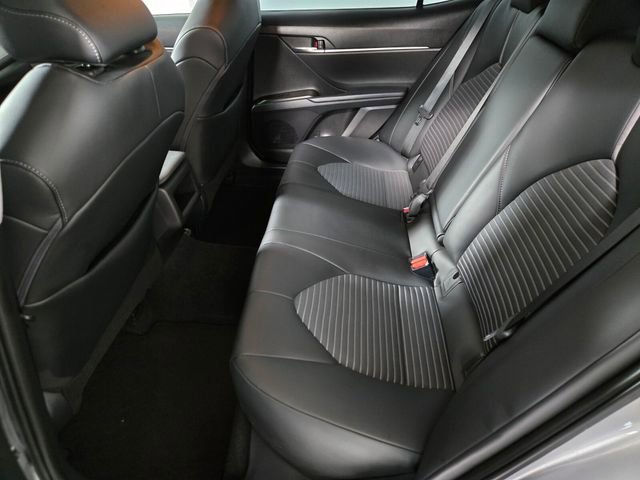 Used 2022 Toyota Camry SE w/ Carpet Mat Package (TMS) FWD image 14