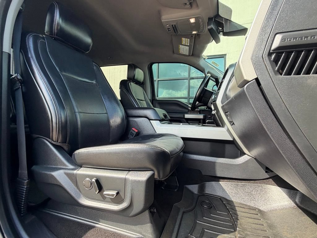 Used 2019 Ford F250 Lariat w/ Lariat Ultimate Package AWD/4WD image 21