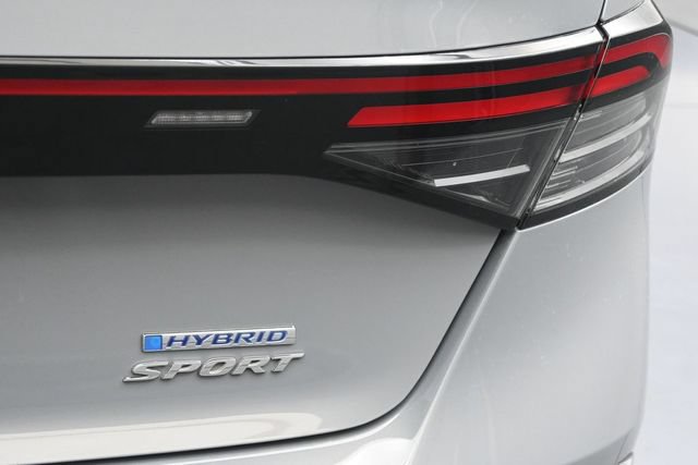 Used 2024 Honda Accord Sport image 12