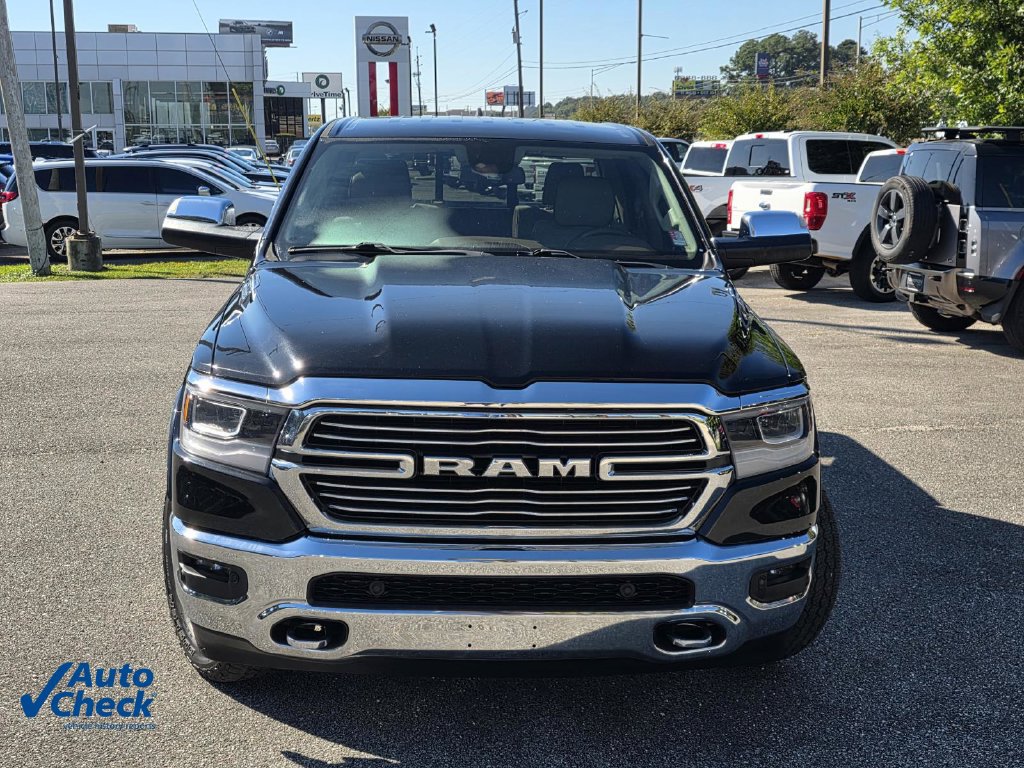Used 2019 RAM 1500 Laramie AWD/4WD image 2