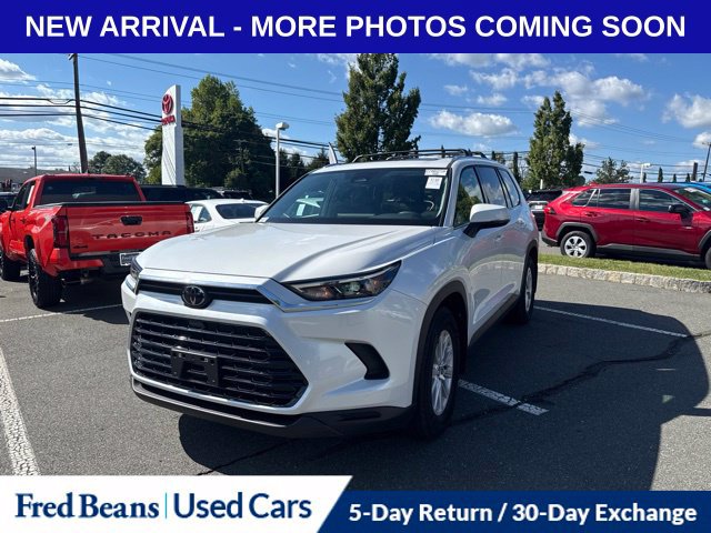 Certified 2025 Toyota Grand Highlander AWD image 8