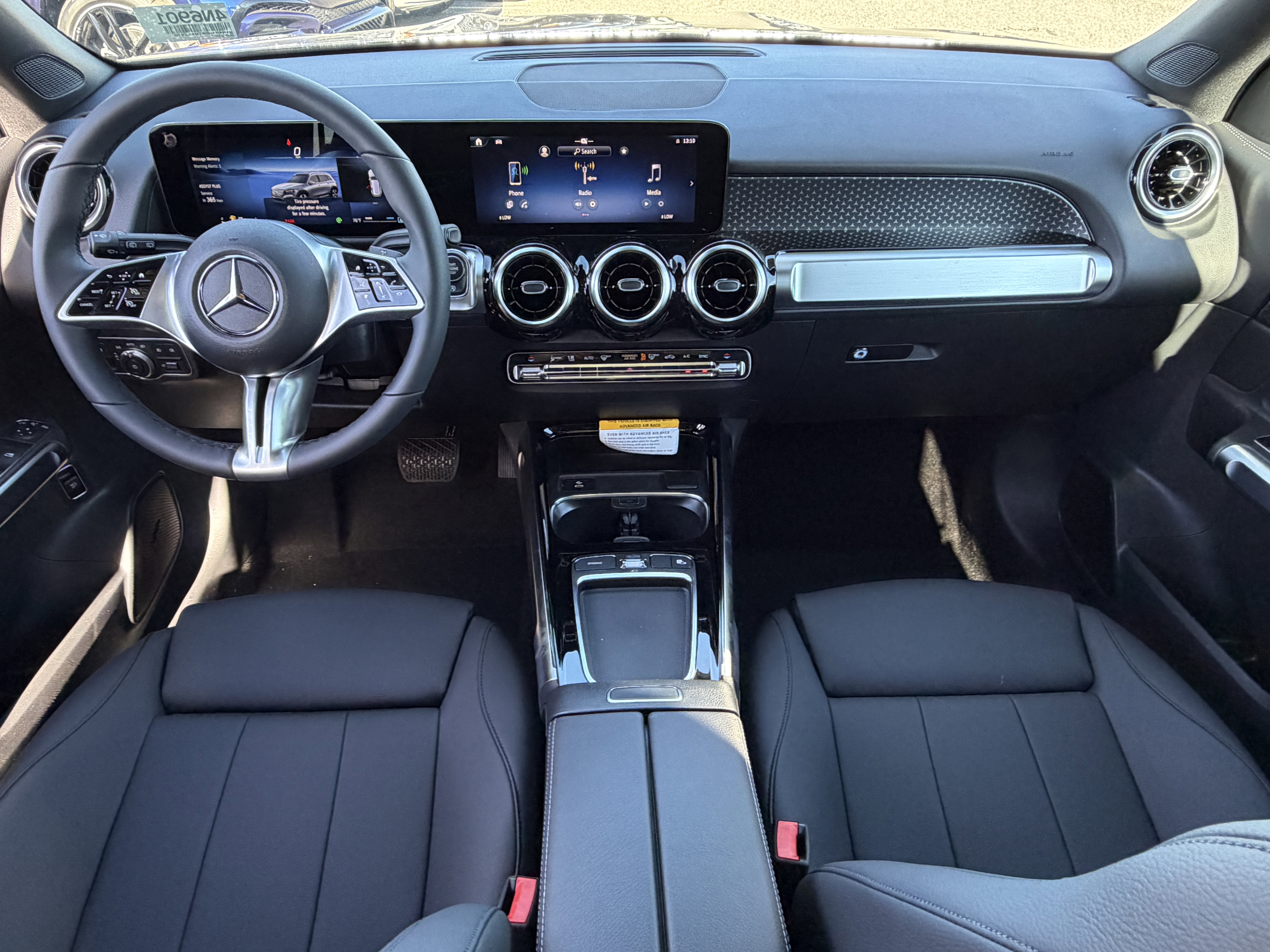 New 2026 Mercedes-Benz GLB 250 4MATIC image 29