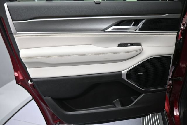 New 2026 Jeep Grand Wagoneer Limited AWD/4WD image 28