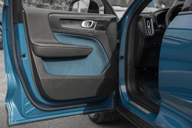 Used 2022 Volvo C40 P8 Recharge Ultimate image 37