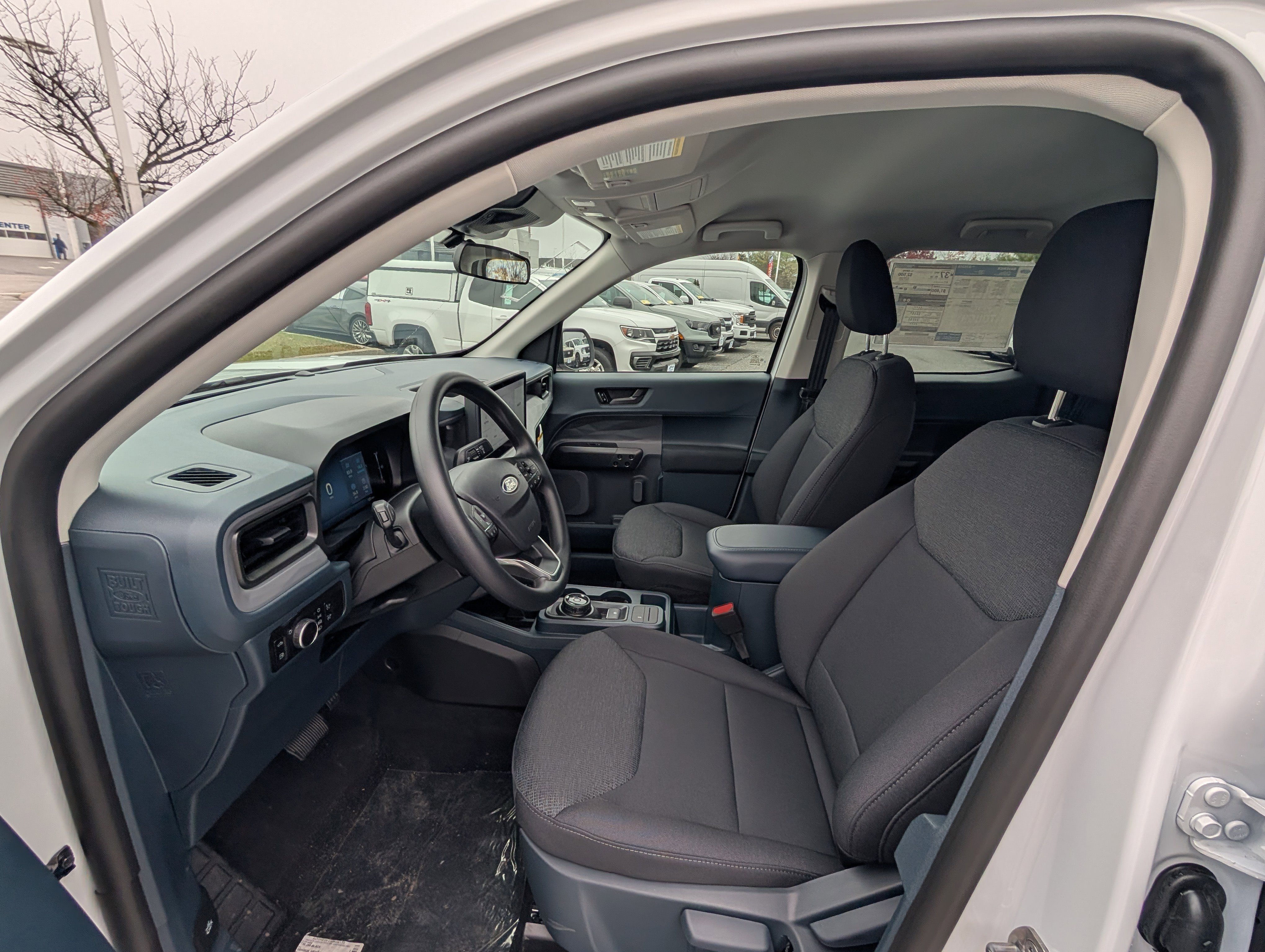 New 2025 Ford Maverick XL w/ Equipment Group 101A image 10