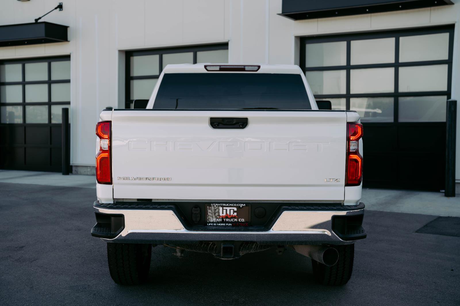 Used 2024 Chevrolet Silverado 2500 LTZ image 6