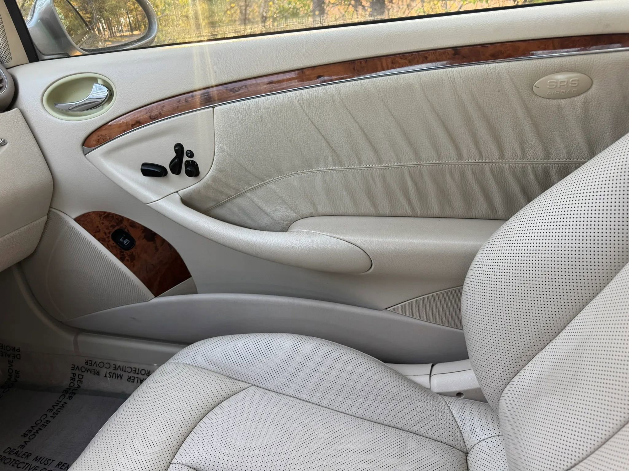 Used 2007 Mercedes-Benz CLK 350 Coupe image 5