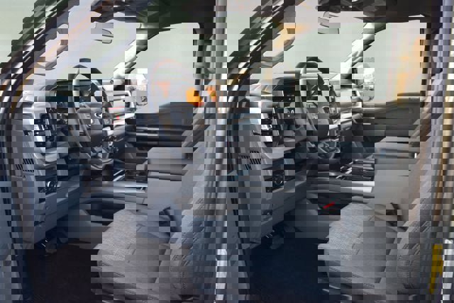 New 2026 Ford F350 XLT w/ XLT Premium Package image 6