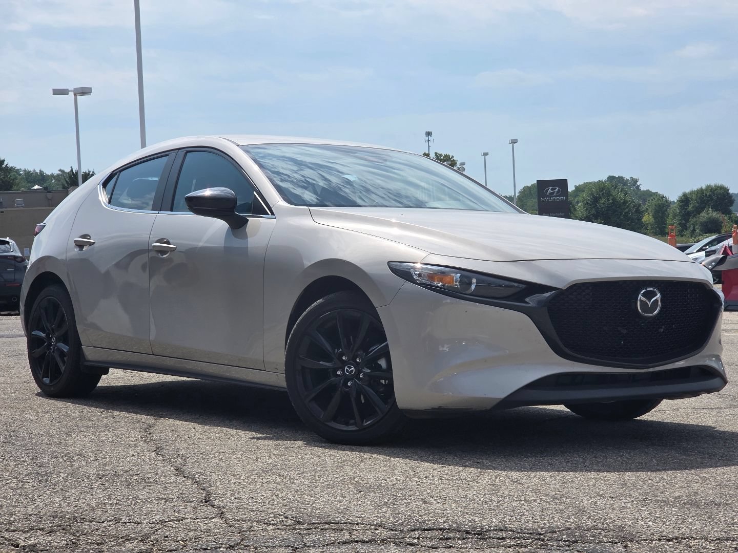 Used 2025 MAZDA MAZDA3 s Sport FWD image 3