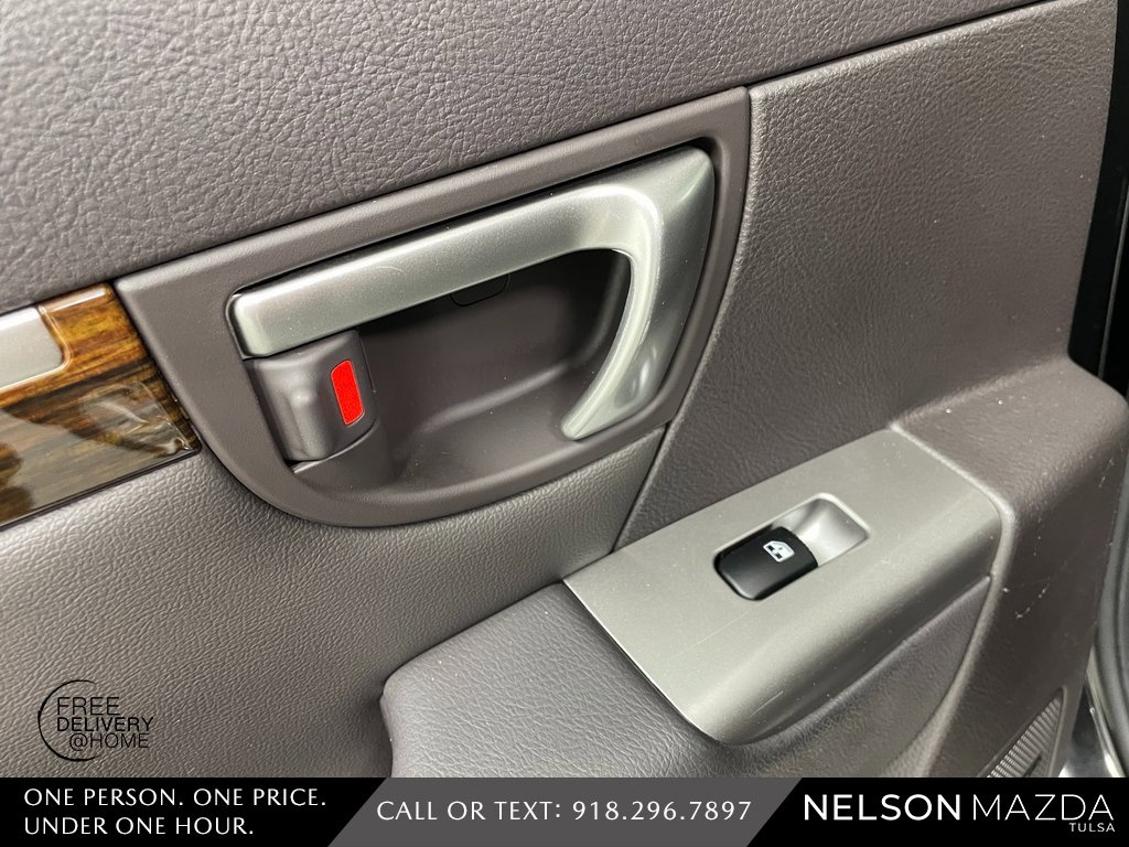 Used 2012 Hyundai Santa Fe Limited w/ Navigation Pkg 4 image 35