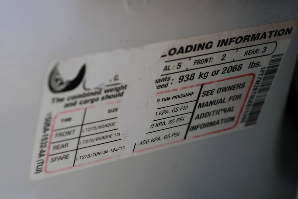 Used 2016 Ford F250 Lariat w/ Lariat Ultimate Package image 49