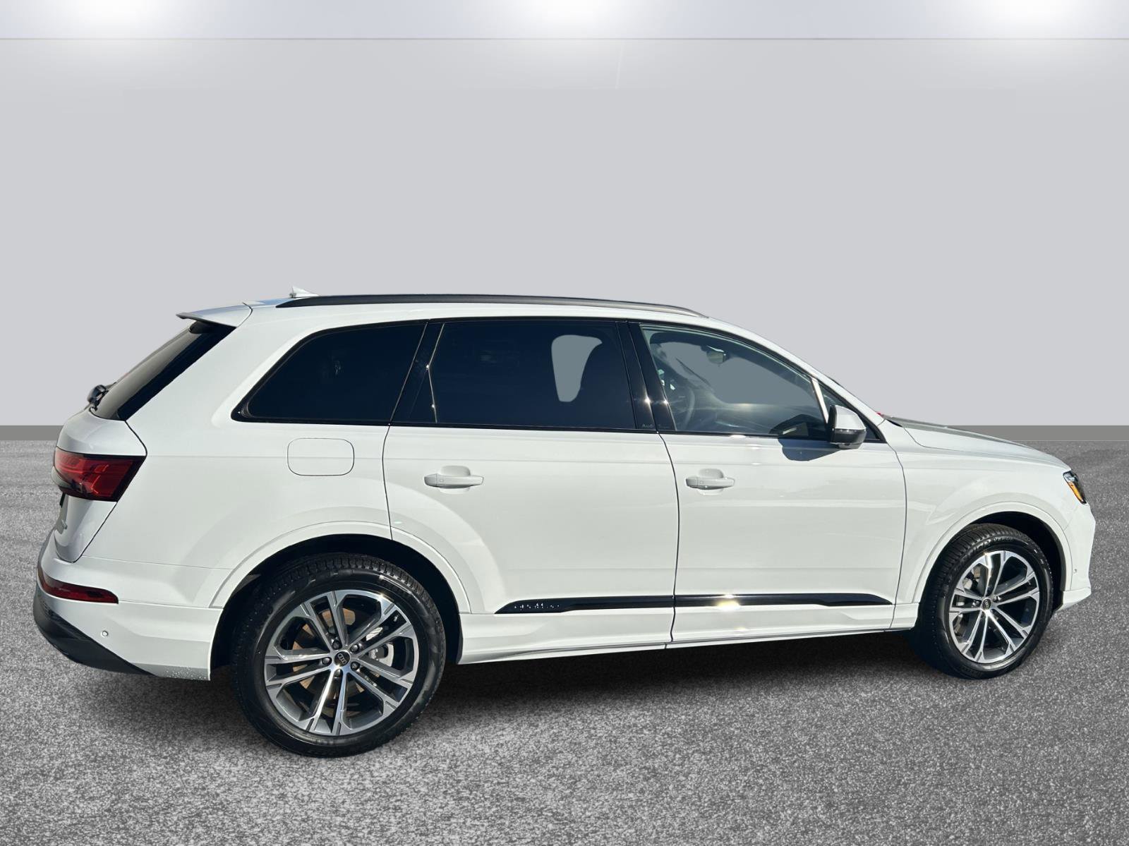New 2026 Audi Q7 2.0T Premium image 4