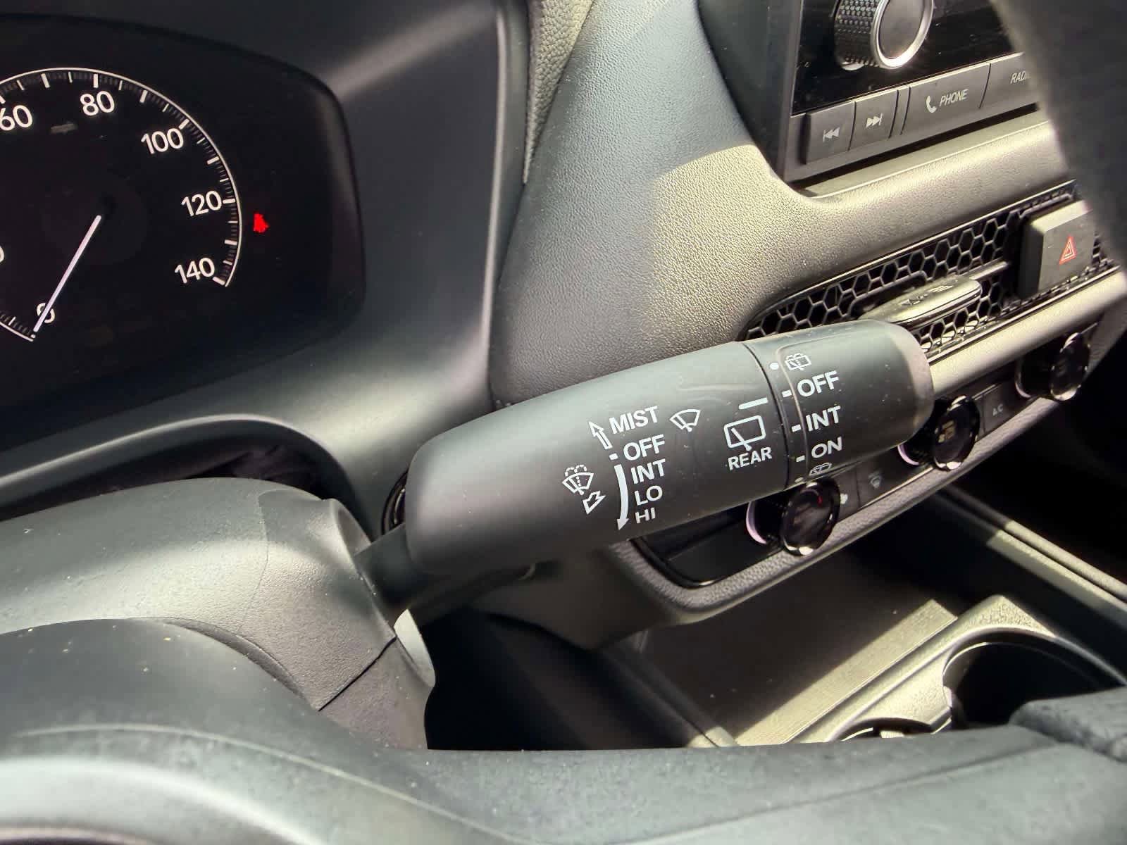 Used 2023 Honda HR-V LX image 27