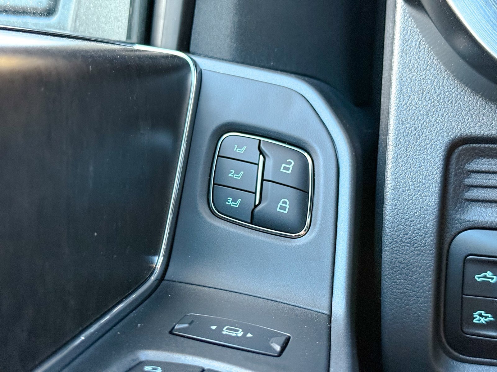 New 2026 Ford F350 Lariat w/ Black Appearance Package image 52