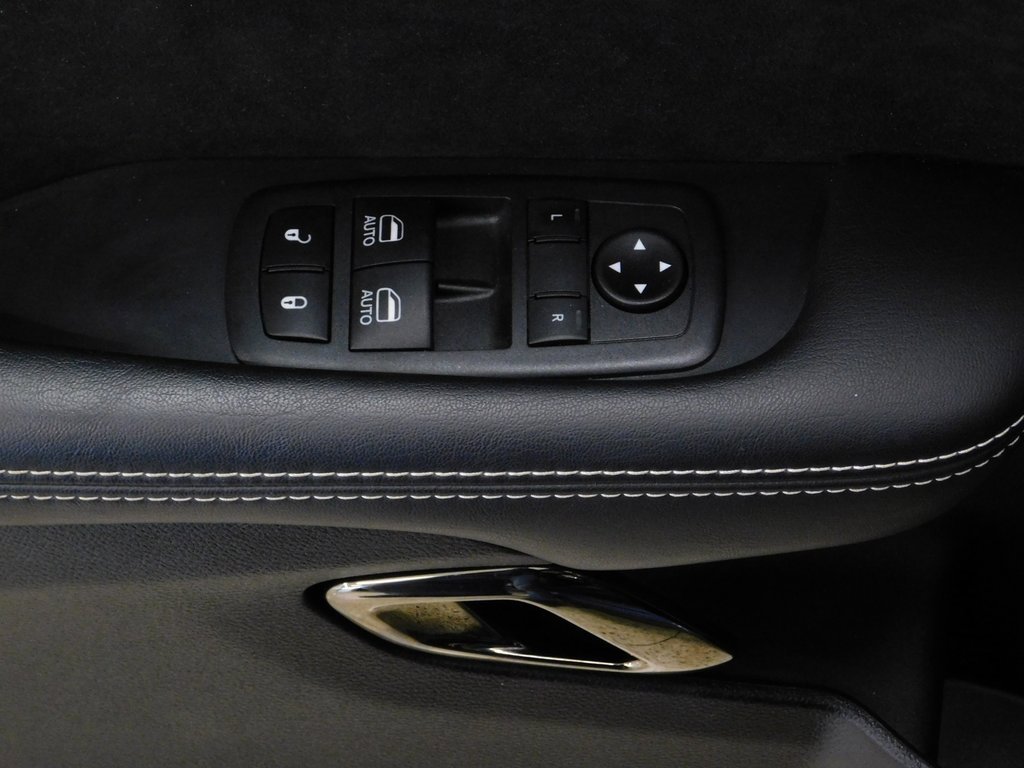 Used 2020 Dodge Challenger SRT Hellcat w/ Plus Package image 39