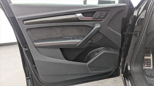 Used 2019 Audi SQ5 Premium Plus w/ Premium Plus Package image 13