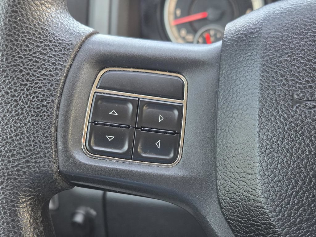 Used 2014 RAM 1500 Express AWD/4WD image 17