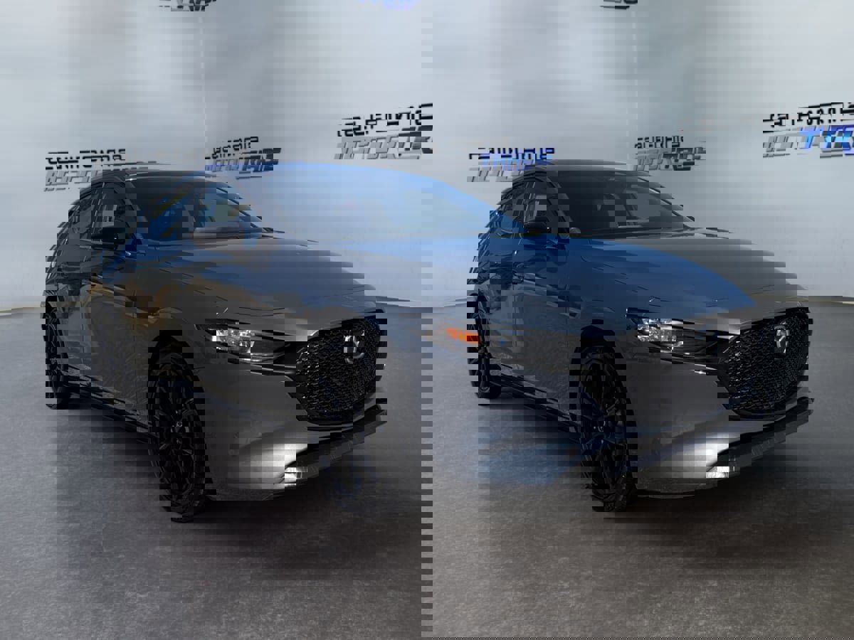 Used 2024 MAZDA MAZDA3 s image 3