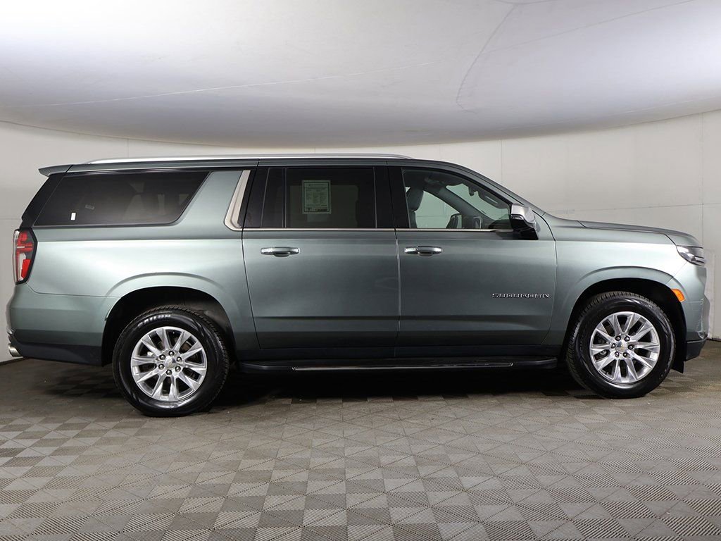 Used 2023 Chevrolet Suburban Premier AWD/4WD image 20