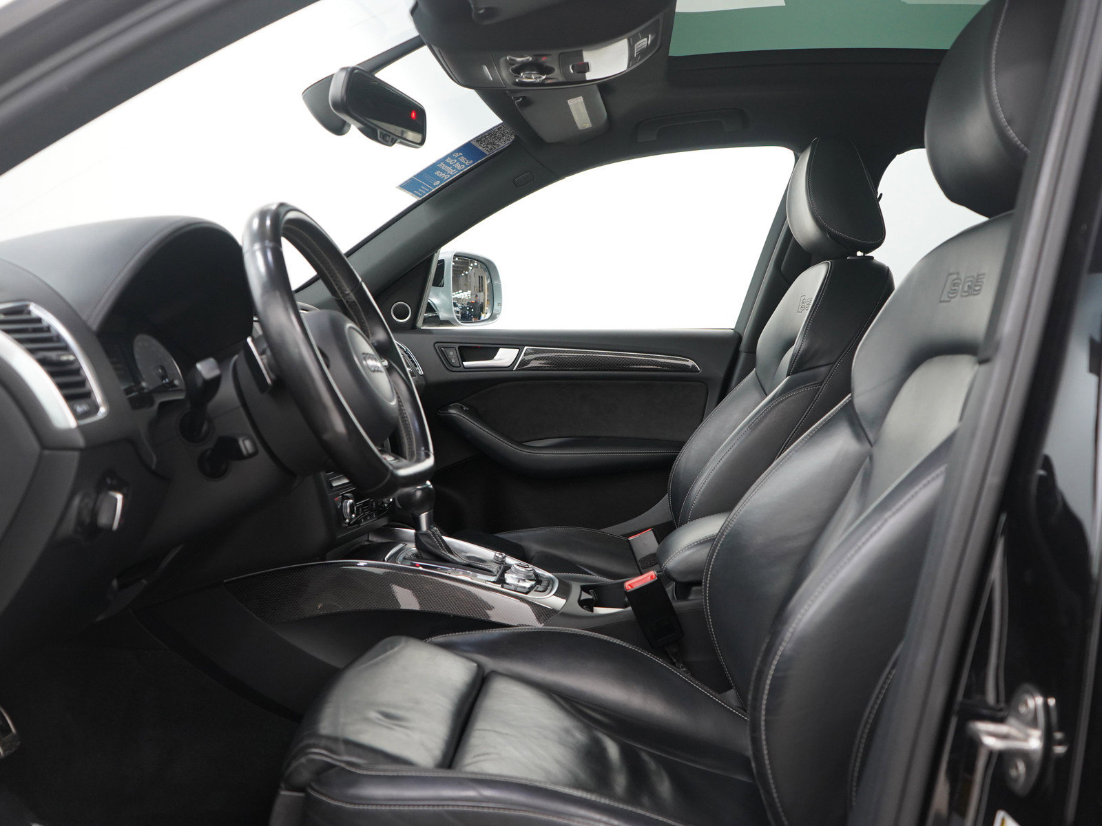 Used 2017 Audi SQ5 Premium Plus w/ Technology Package image 22