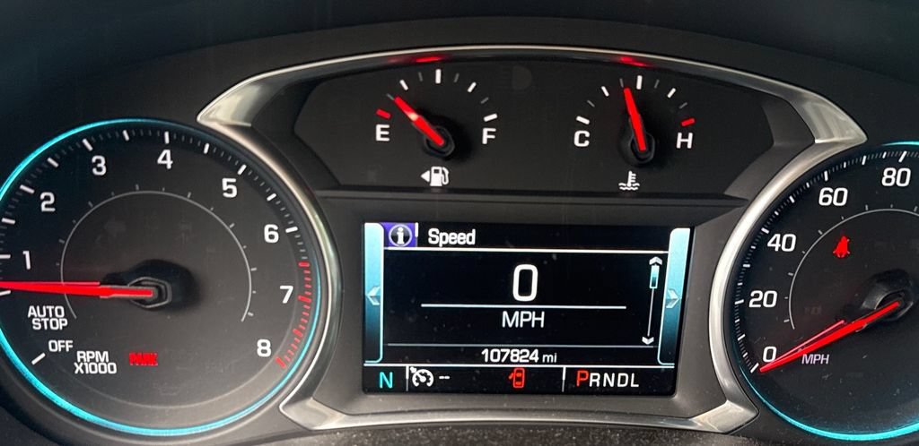 Used 2018 Chevrolet Traverse Premier w/ Driver Confidence II Package FWD image 9