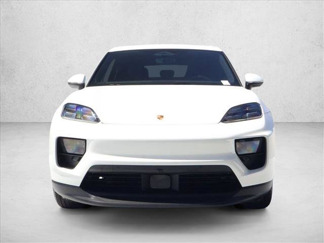 Used 2025 Porsche Macan Electric RWD image 6