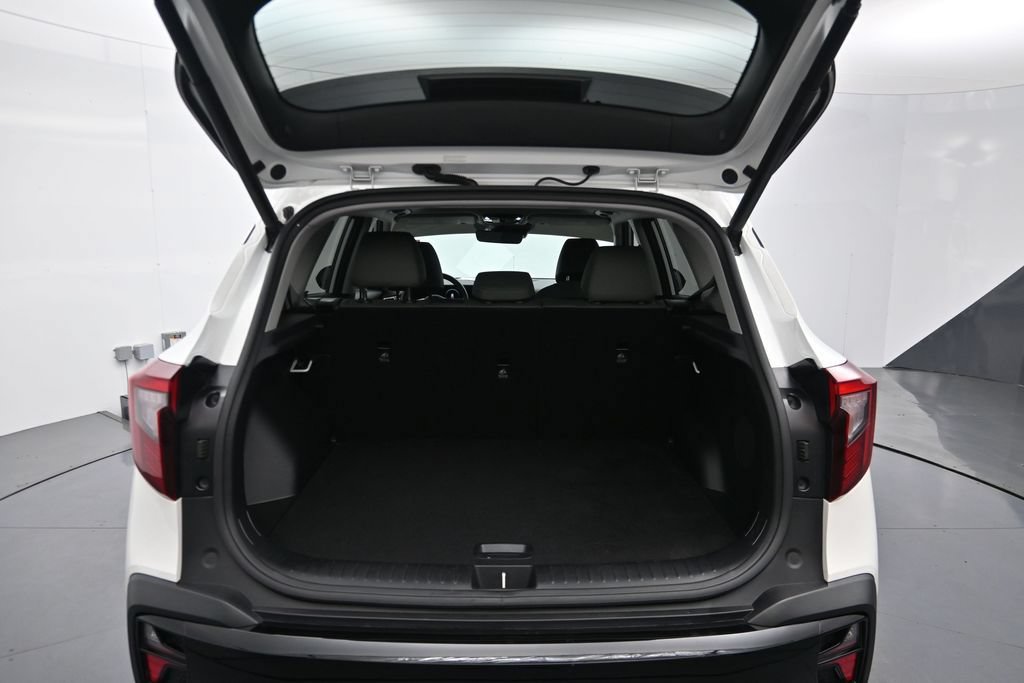 Used 2024 Kia Seltos SX w/ SX Sunroof Package AWD/4WD image 14