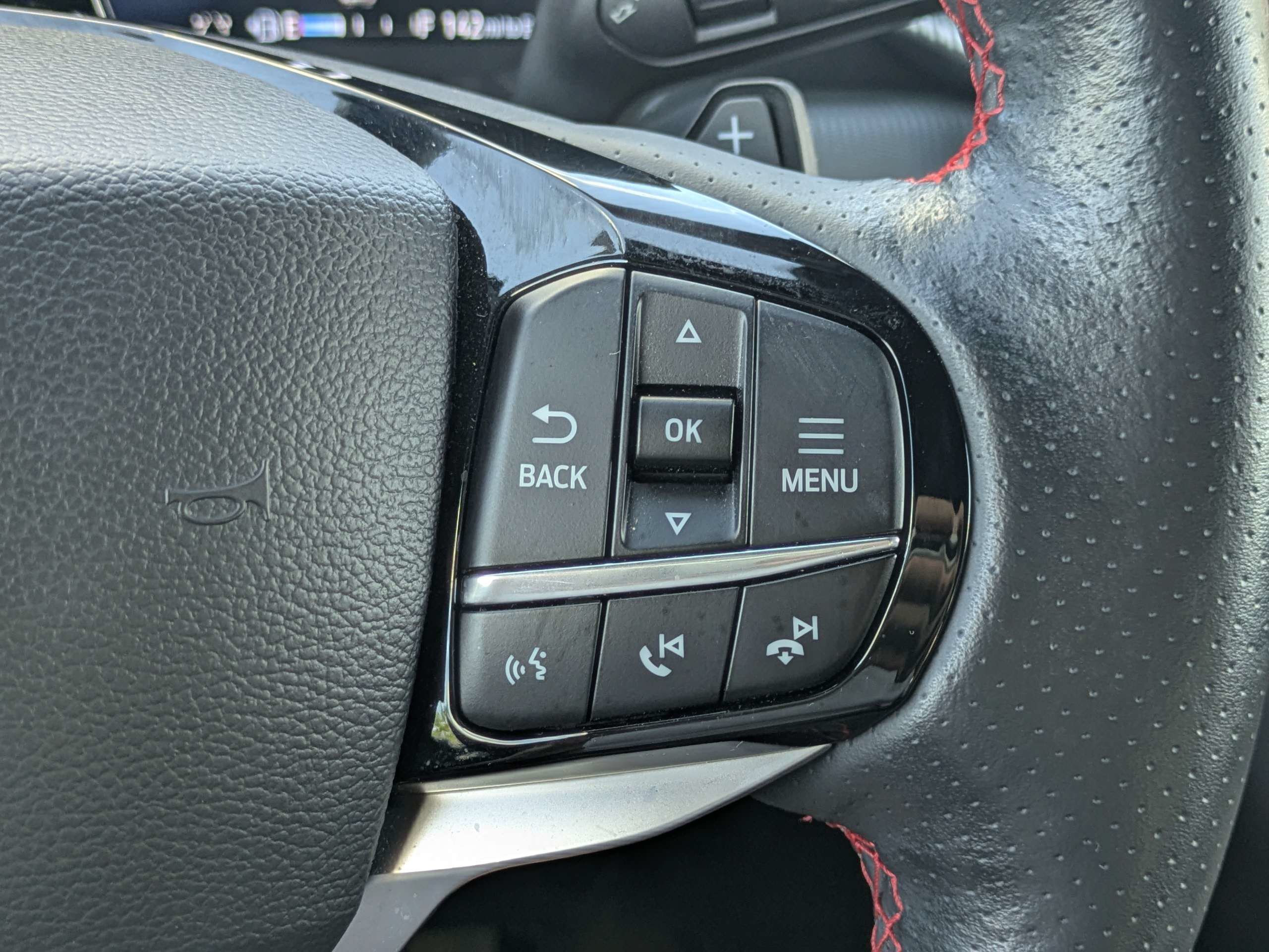 Used 2025 Ford Explorer ST AWD/4WD image 24
