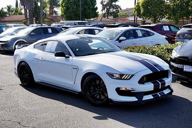 Used 2020 Ford Mustang Shelby GT350 w/ Technology Package RWD image 3