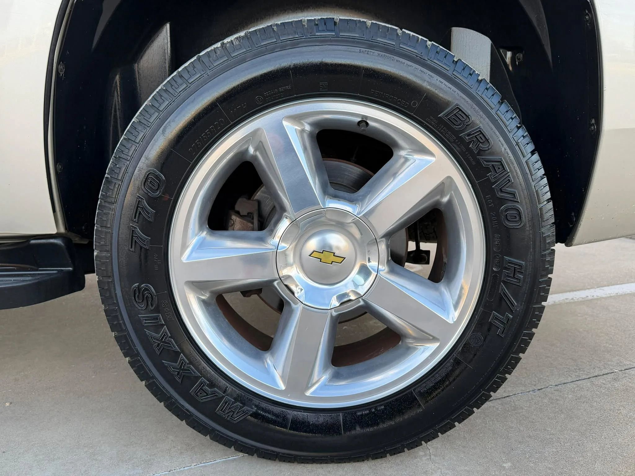 Used 2013 Chevrolet Tahoe LTZ image 32