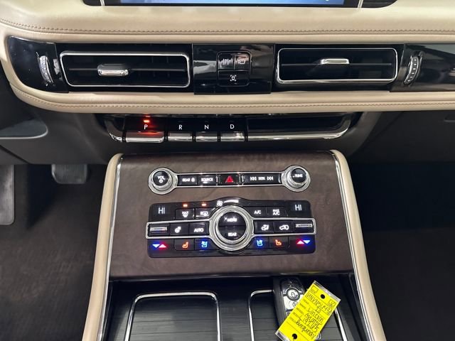 Used 2020 Lincoln Aviator Reserve w/ Equipment Group 202A image 23