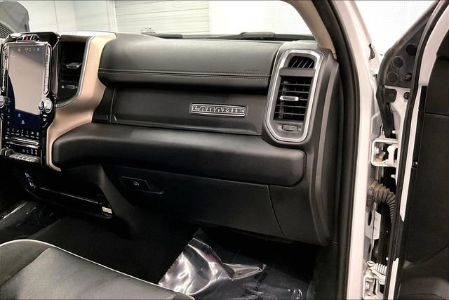 Used 2024 RAM 2500 Laramie AWD/4WD image 19
