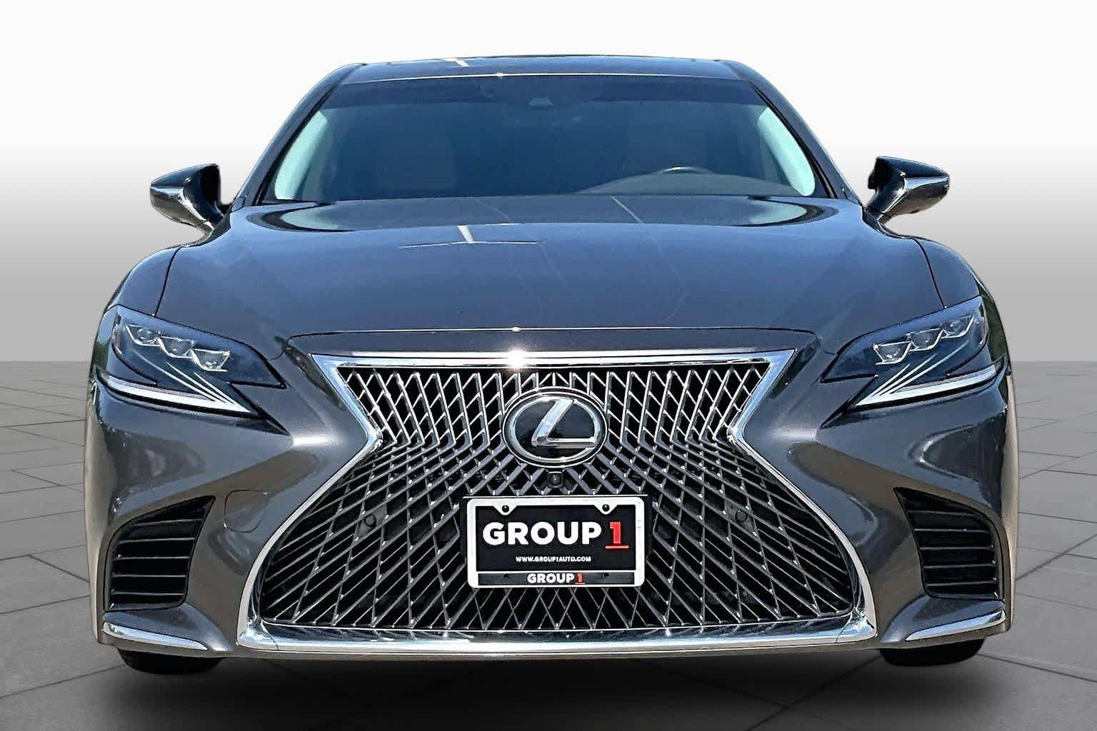 Used 2020 Lexus LS 500 w/ Interior Upgrade Package RWD image 4