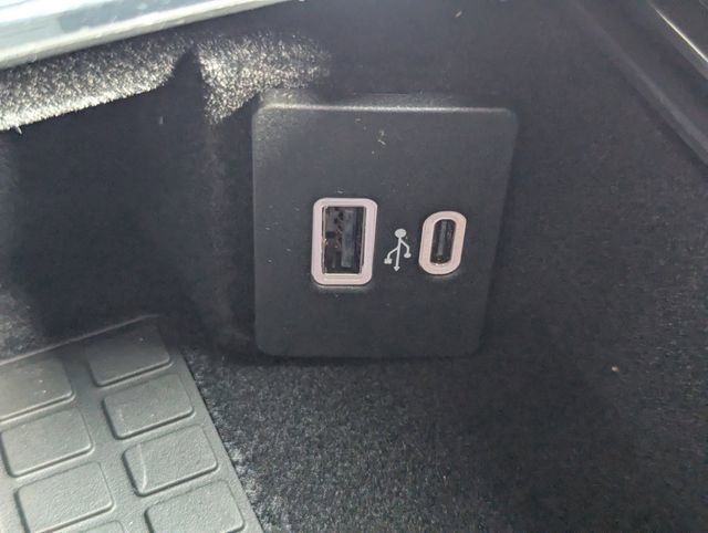 New 2026 Lincoln Corsair Premiere image 20