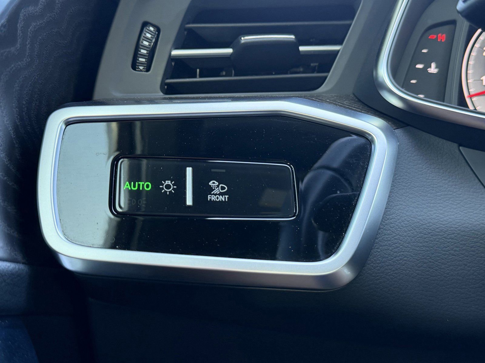 Used 2022 Audi A6 3.0T Premium image 25