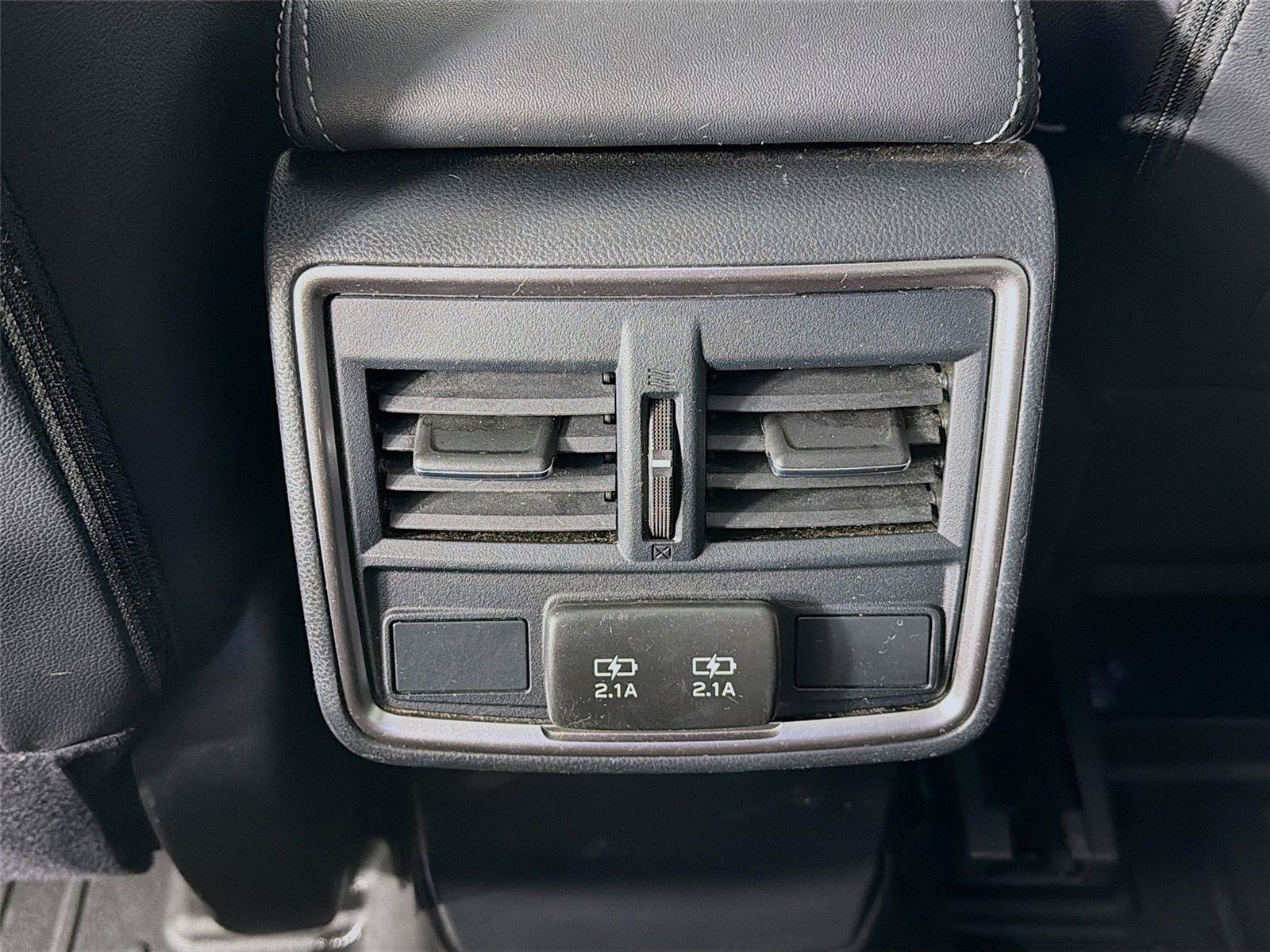 Used 2023 Subaru Forester Limited AWD/4WD image 29