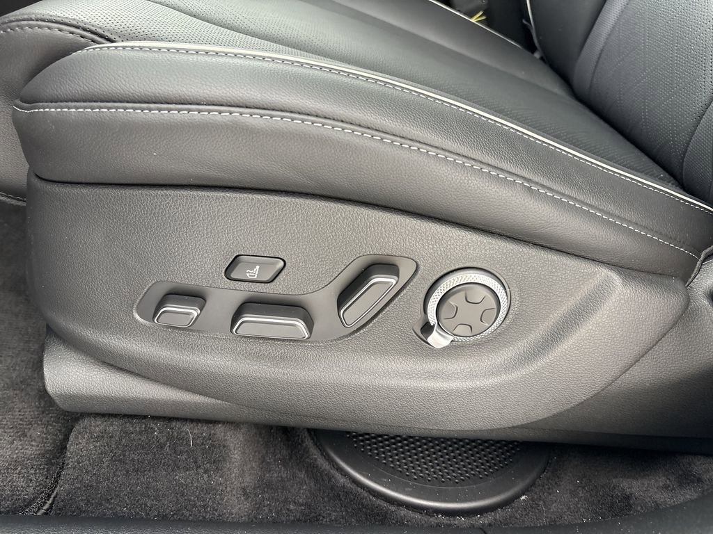 New 2026 Genesis GV80 3.5T Advanced AWD/4WD image 14