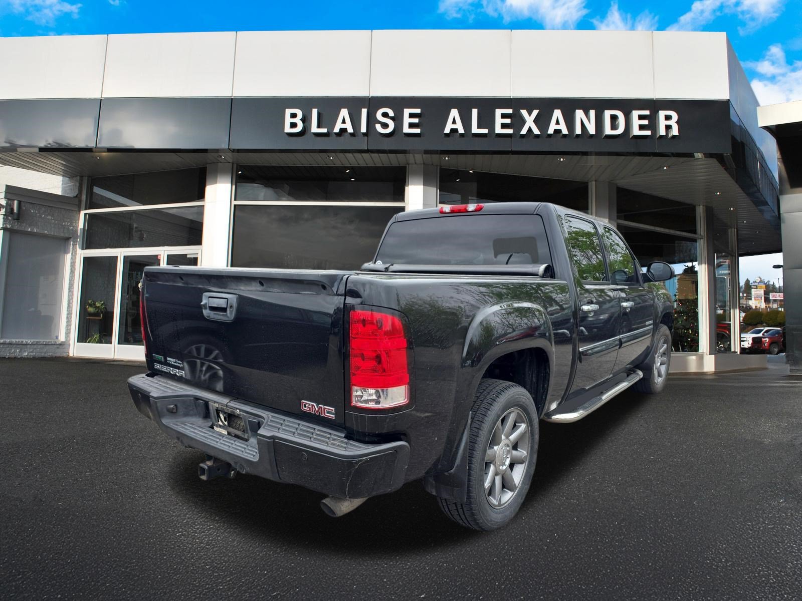 Used 2012 GMC Sierra 1500 Denali AWD/4WD video 3