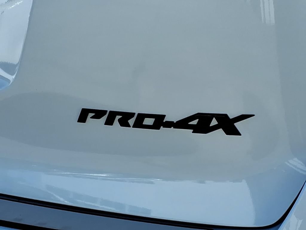 New 2026 Nissan Armada PRO-4X AWD/4WD image 8