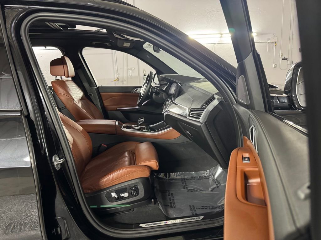 Used 2023 BMW X5 M50i w/ Executive Package AWD/4WD image 55